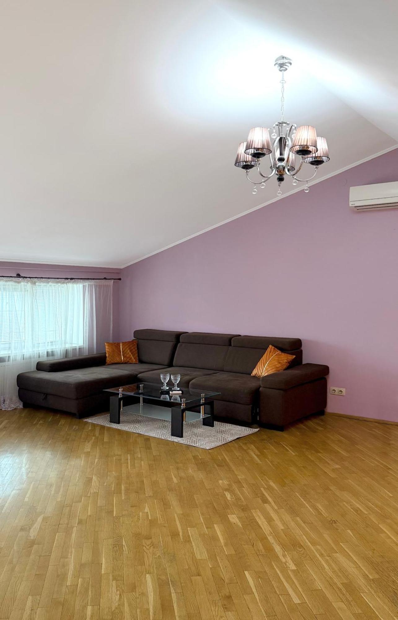 Grand Apartments On Rynok Square Lviv Exterior photo